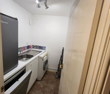 4 bedroom house to rent - Photo 1