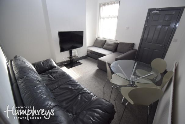 3 bedroom terraced house to rent - Photo 1