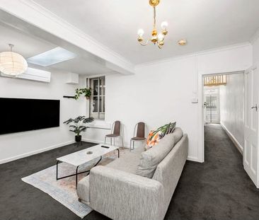 SHORT TERM LEASE - Charming 3-Bedroom Home in the Heart of Clifton ... - Photo 3