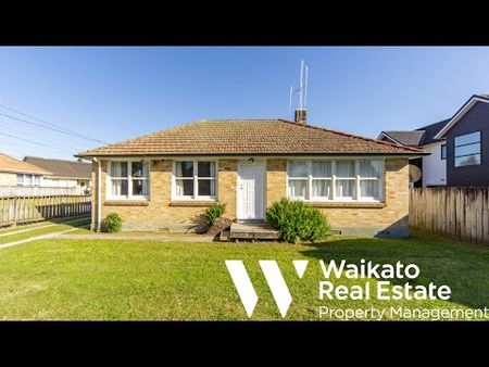 Brand New Kitchen: 3 Bedroom Home - Photo 4