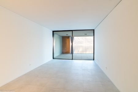 BISSONE – ESCLUSIVO 2.5 LOCALI CON TERRAZZA VISTA LAGO - Foto 4