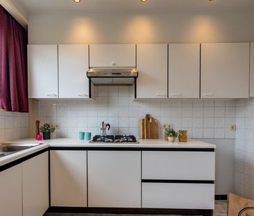 Ruim 2 slaapkamer appartement met garage in Boechout! - Foto 1