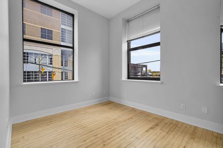 For Lease - 330 Clarence Street Unit# 201, London East, Ontario - Photo 4