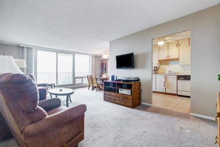 For Lease - 665 Bathgate Drive Unit# 1914, Overbrook - Castleheights and Area, Ontario - Photo 2