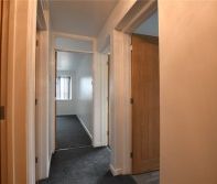 2 Bed Flat To Rent - Photo 2