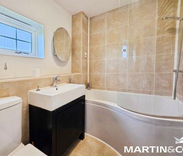 3 bedroom semi-detached house to rent - Photo 6