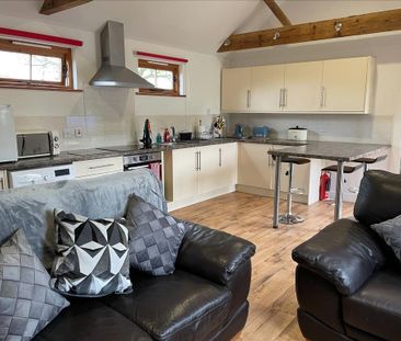1 bedroom barn conversion to rent - Photo 6
