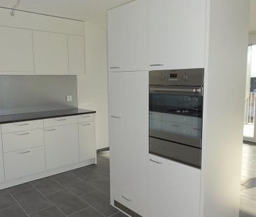 Tolle Wohnung sucht Mieter für gemeinsame Zukunft! - Photo 3