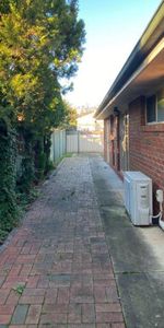 PERFECT QUIET STREET! - Photo 3