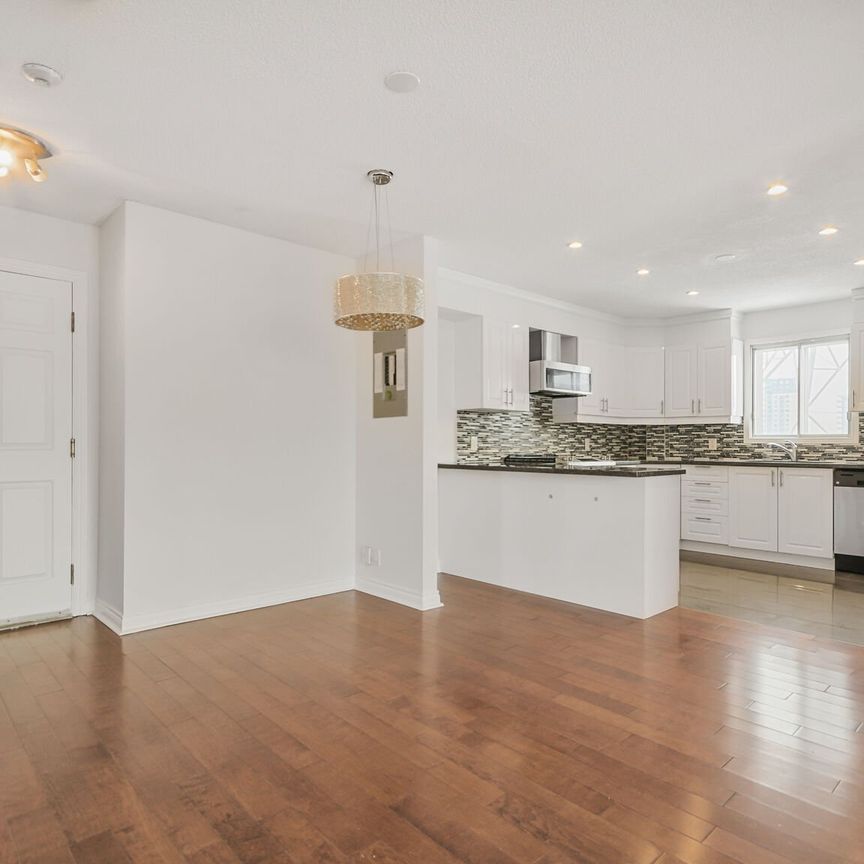 Condo for rent, Laval (Chomedey) - Photo 1