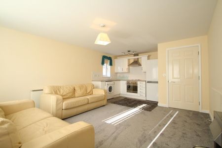 2 bedroom apartment to rent - Photo 2