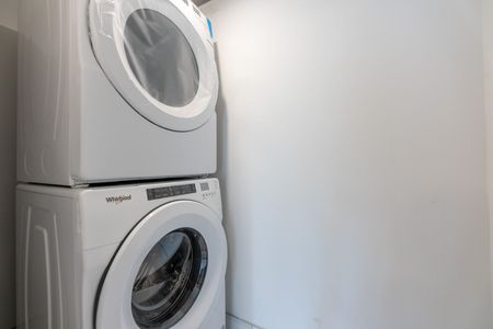 For Lease - 175 Lloyd Janes Lane, Toronto, Ontario - Photo 2