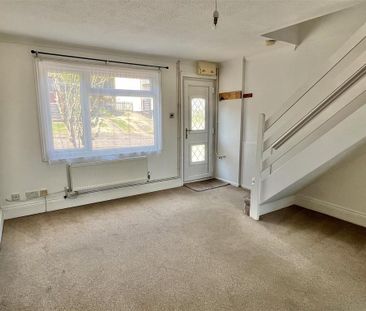 2 bedroom semi-detached house to rent - Photo 1