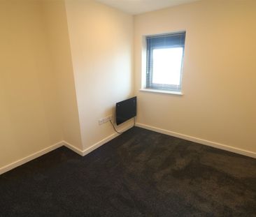 2 bed flat to rent in Regent Court, Barnsley, S70 - Photo 5