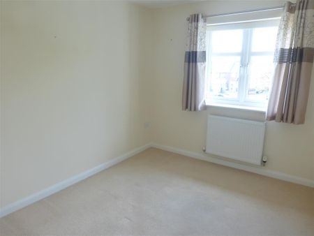 Racecourse Mews, LOUGHBOROUGH - Photo 3