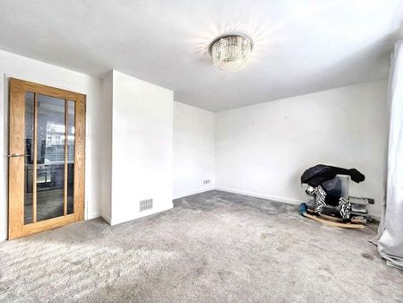 Kirkstone Avenue, Peterlee, Peterlee, Durham, SR8 5LJ - Photo 2