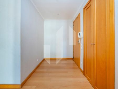 4 room luxury Apartment for rent in Oeiras, Lisbon - Photo 3