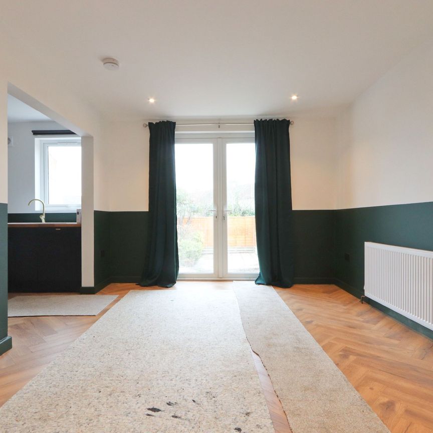 5 Bedroom Home – Student Let - Photo 1
