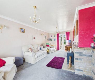 3 bedroom terraced house to rent - Photo 5