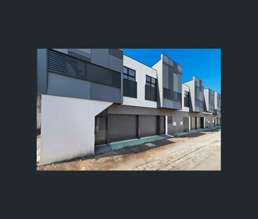 PRIME POSITION - Photo 5