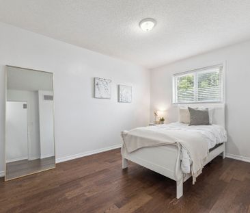 For Lease - 560 Falconridge Drive, Oshawa, Ontario - Photo 4