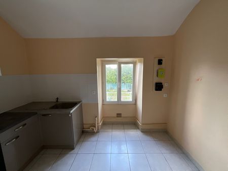 A LOUER - Quartier Aéroport - T4 de 73,95 m² avec terrasse, cave et garage. - Photo 5