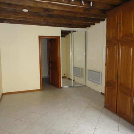 Location Appartement 1 pièce 27m² SENS 89100 - Photo 4