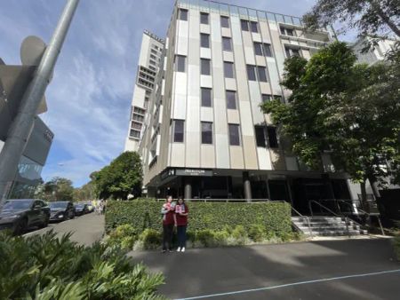 6C DEFRIES AVE, Sydney - Photo 3