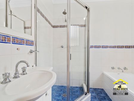 31B Walgett Close, Hinchinbrook NSW 2168 - House For Rent | Domain - Photo 3