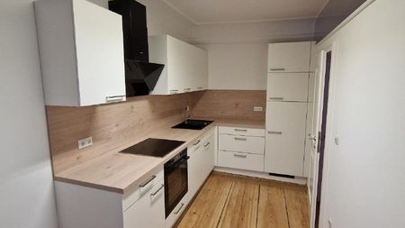 Denkmalgeschützte 3 Zimmer-Wohnung in der Altstadt - Photo 3