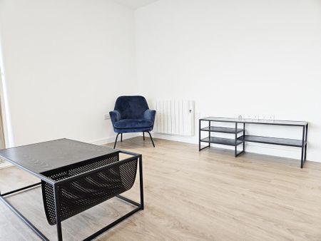 1 bedroom flat to rent - Photo 3
