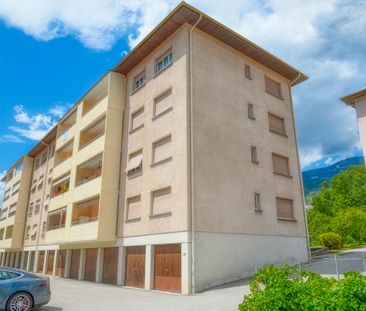 FOR RENT Beautiful 4 ½ room apartment in the south of Sierre - Photo 6
