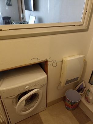 A LOUER STUDIO ENTRE JEAN JAURES ET POMPIDOU - Photo 1