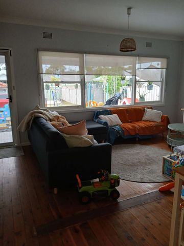 Ettalong Beach - Photo 2