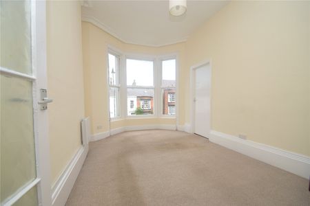 1 bed apartment to rent in Falsgrave Road, Scarborough, YO12 - Photo 5