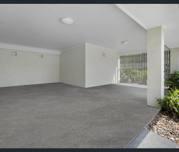 Stand Alone Townhouse For Rent - Photo 2