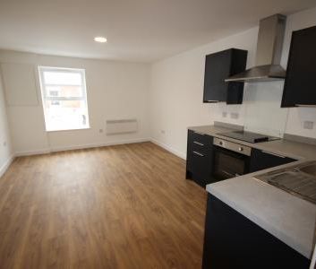 Waterloo Street, Staffordshire, Burton upon Trent, DE14 - Photo 2