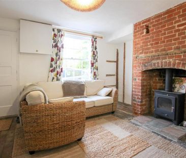 2 bedroom terraced house to rent - Photo 3