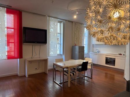 Location Appartement 3 pièces 60m² BORDEAUX 33000 - Photo 3