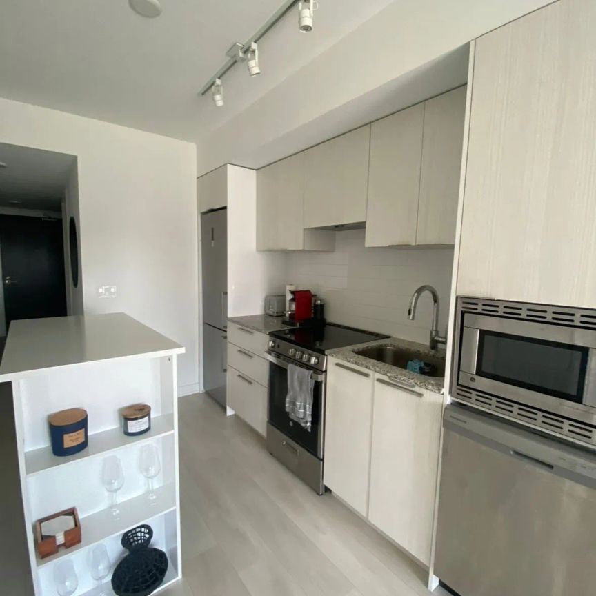 18 Maitland Terrace #1509 - Photo 1