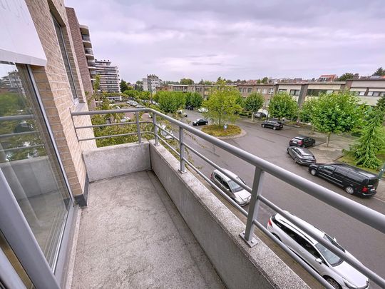 Appartement te huur - Foto 1