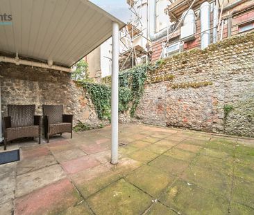 4 bedroom terraced house to rent - Photo 4