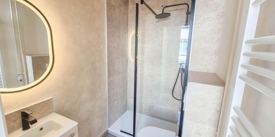 Location / Studio meublé - Photo 3