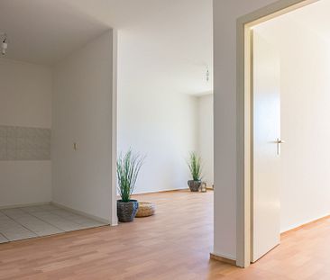 Möblierte 3-Raum-Wohnung mit Balkon - Foto 4