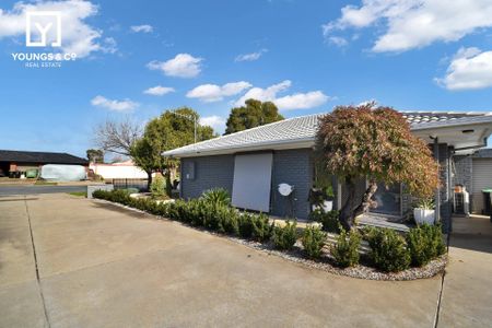 Unit 1, 17 Mccubbin Dr, Shepparton - Photo 5