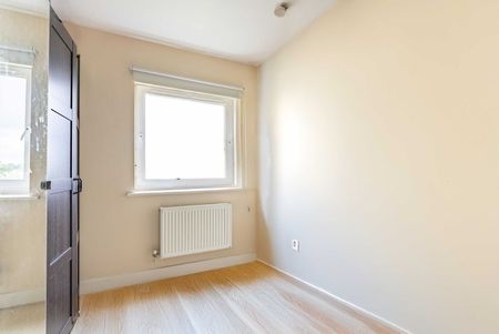 2 bedroom flat to rent, Available unfurnished from 01/03/2025 - Photo 2