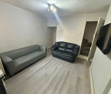 17 Albert Street - Great location Loughborough - Photo 1