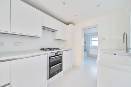 Albert Road, London, SE25 - Photo 5