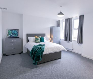 1 bedroom in a house share to rent - Photo 1