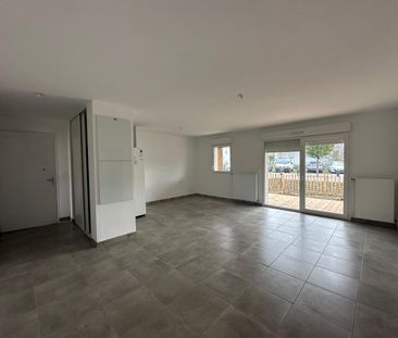 Location Appartement 4 pièces 82m² VILLENEUVE TOLOSANE 31270 - Photo 1